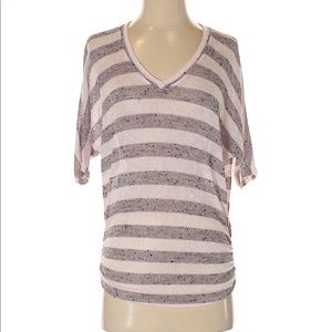 Painted threads short sleeve top